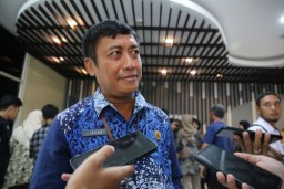 Pemkot Surabaya Terapkan Efisiensi Anggaran dengan Smart Governance