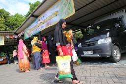 Jaga Stabilitas Harga Pangan Jelang Idulfitri 2025, Pemkot Surabaya Gelar GPM
