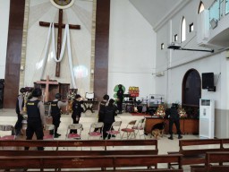 Polres Kediri Kota Lakukan Sterilisasi Di Sejumlah Gereja Jelang Perayaan Paskah 2025