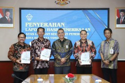 Pemkot Surabaya Raih Opini WTP ke-13 Berturut-turut dari BPK