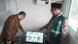 Komisi B DPRD Surabaya Sidak Pasar Kembang Soroti Penataan Pedagang dan Sewa Stand