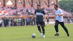 Mayor’s Fun Football Match, Tendangan Persahabatan Walikota se-Indonesia di Lapangan Bola