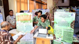 Ratusan Inovasi Ramaikan Lomba Peneliti Pelajar Surabaya Jenjang SMP 2025