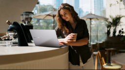 ASUS Luncurkan Expert Series, Trusted by IT Experts. Built for Worry-Free Business: Laptop, Desktop, dan AiO Tangguh