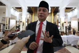 Kekosongan Jabatan di Pemkot Surabaya, Wali Kota Eri: Sekda dan Kepala Dinas akan Dilelang Terbuka