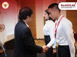 Pelajar SMA Al-Hikmah Surabaya, Arka Bintang Isadkauthar, Lolos Seleksi Paskibraka Nasional 2025!