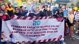 Pemkot dan PKK Surabaya Kampanyekan Stop Perkawinan Anak di CFD Taman Bungkul