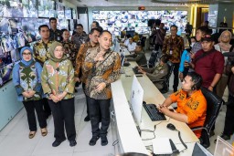 Surabaya Dapat Nilai Tertinggi Reformasi Birokrasi, MenPAN-RB Puji Kepemimpinan Wali Kota Eri Cahyadi