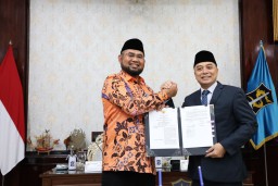 Pemkot Surabaya dan Pemkab Halmahera Selatan Teken MoU Penguatan Inovasi Layanan Publik
