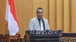 Yona Bagus Widyatmoko: Pemkot Surabaya Harus Tegas Terhadap Bendera Bajak Laut One Piece