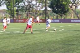 KPU Surabaya Lolos ke Perempat Final Mini Soccer Cup Jatim 2025, Izhar Bersinar