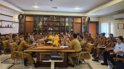 Responsif Terhadap Aspirasi Warga, Bupati Paris Yasir Menunda Pemberlakuan Kenaikan Tarif Pajak PBB P2