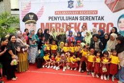 Pemkot Surabaya Raih Rekor MURI Penyuluhan TBC Terbanyak di Tingkat RW