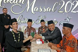 Pemkot Surabaya Gelar Isbat Nikah Massal, Wali Kota Eri Cahyadi Hingga Forkomimda Jadi Saksi