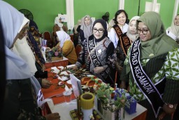 Pemkot Surabaya Gencarkan Wajib Belajar 13 Tahun, Pendidikan Pra-Sekolah Kunci Kemandirian dan Disiplin Anak