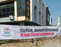 FPK Kota Surabaya Pasang 100 Spanduk, Kuatkan Gotong Royong "Jogo Suroboyo" Antar Kelompok Masyarakat