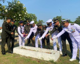 Ziarah Bersama Peringati HUT ke-80 TNI di TMP Bangkalan