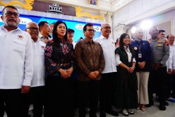 Pengurus PWI Pusat Periode 2025-2030 Resmi Dikukuhkan di Monumen Pers Solo