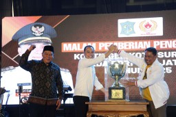 Pemkot Surabaya Kucurkan Bonus Rp42,7 Miliar untuk Atlet Berprestasi Porprov Jatim 2025