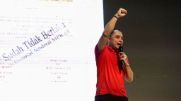 Renungan Hari Pahlawan, Wali Kota Eri Serukan Pemuda Berjuang dengan Teknologi