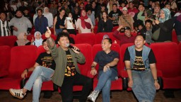 Walikota Eri Nobar Film Karya Arek Suroboyo "Pesugihan Setan Gagak" di TP