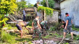 Kerja bakti warga asrama Kodim 0829/Bangkalan bersihkan lingkungan bersama