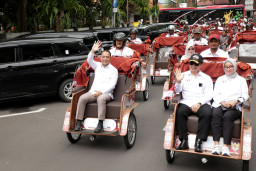 Terima Bantuan 200 Becak Listrik dari Presiden Prabowo, Pemkot Surabaya Fokus Kembangkan Tempat Wisata