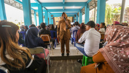 Kepala Dispendik Surabaya Ajak Irang Tua Kompak Awasi Penggunaan Gawai Terjadap Anak