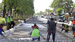 Perbaikan Jalan Tanjungsari Dilakukan bertahap Diawali Penanganan Banjir