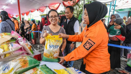 Pemkot Surabaya Intensifkan Pasar Murah Jelang Imlek dan Ramadhan