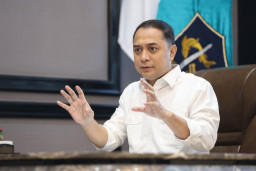 Wali Kota Eri Ungkap Syarat Gen Z Surabaya Dapat Dana Rp5 Juta per RW