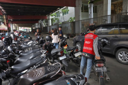 Sistem Parkir Kota Surabaya Diperbaiki untuk Kenyamanan dan Transparansi Pengguna Jasa Parkir