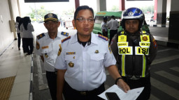 Dishub Surabaya Pastikan Keselamatan Penumpang Gelar Sosialisasi Trayek dan KIR