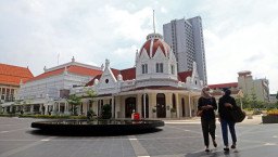 Ekonomi Surabaya Tumbuh 5,87 Persen pada 2025