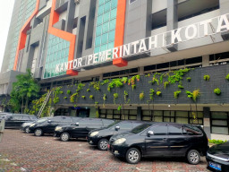 Wali Kota Eti Larang Mobil Dinas Pemkot Surabaya Dipakai Mudik