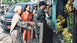Pasar Tumpah Simo Katrungan Surabaya Ditertibkan Satpol PP Surabaya
