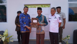 Bupati Jeneponto H. Paris Yasir Resmikan Reading Corner dan Tinjau Lokasi Sekolah Rakyat