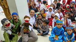 Wali Kota Eri Cahyadi Dorong Orang Tua Untuk Mendongeng Bersama Anak