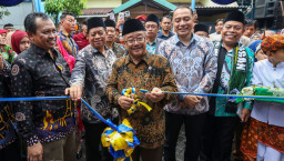 Wali Kota Eri dan Mendikdasmen Resmikan MBC, Surabaya Bidik Pendidikan