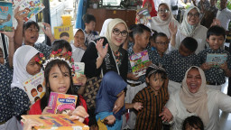 Dorong Peran Ayah-Ibu, Pemkot Surabaya Hadirkan Program CERIA untuk Bamgun Karakter Anak