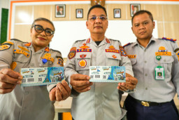 Pemkot Surabaya Mulai Berlakukan Voucher Parkir, Alternatif Pembayaran Non Tunai