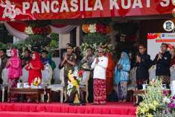Plh Wali Kota Paparkan Capaian dan Arah Pembangunan Surabaya
