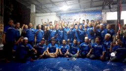 Tolak Mutasi Mendadak Lurah Tambak Wedi, Pengurus RT/RW dan Warga Ancam Kembalikan Stempel