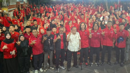 PDIP Surabaya Peringati 30 Tahun Kudatuli, Guru Besar Unair Soroti Tantangan Demokrasi Era Digital