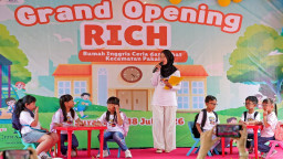 Pemkot Surabayq Perluas Kelas Bahasa Inggris Gratis hingga Balai RW dan Rusun