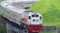 Kini, Seluruh Pelanggan KA Jarak Jauh Wajib Vaksin Booster