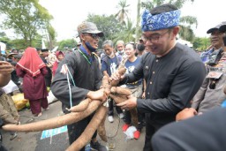 Ridwan Kamil Temui Dan Serap Aspirasi AP2SI Jabar
