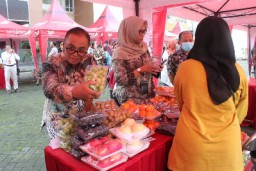 PF Pasat Surya Bank Jatim Gelar Bazar Ramadan UMKM