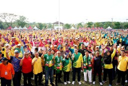 Walikota Eri Hadiri Pemecahan Rekor MURI SWN Pensiunan Telkom