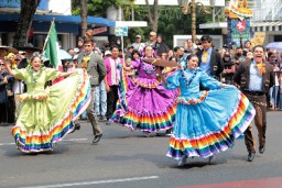 Mas Eri Daftarkan Surabaya Cross Culture ke Kharisma Event Nusantara